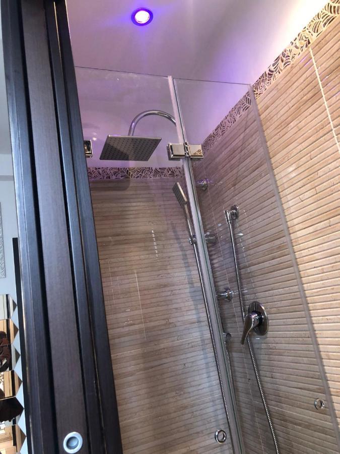 B&B Romeo Бари Экстерьер фото